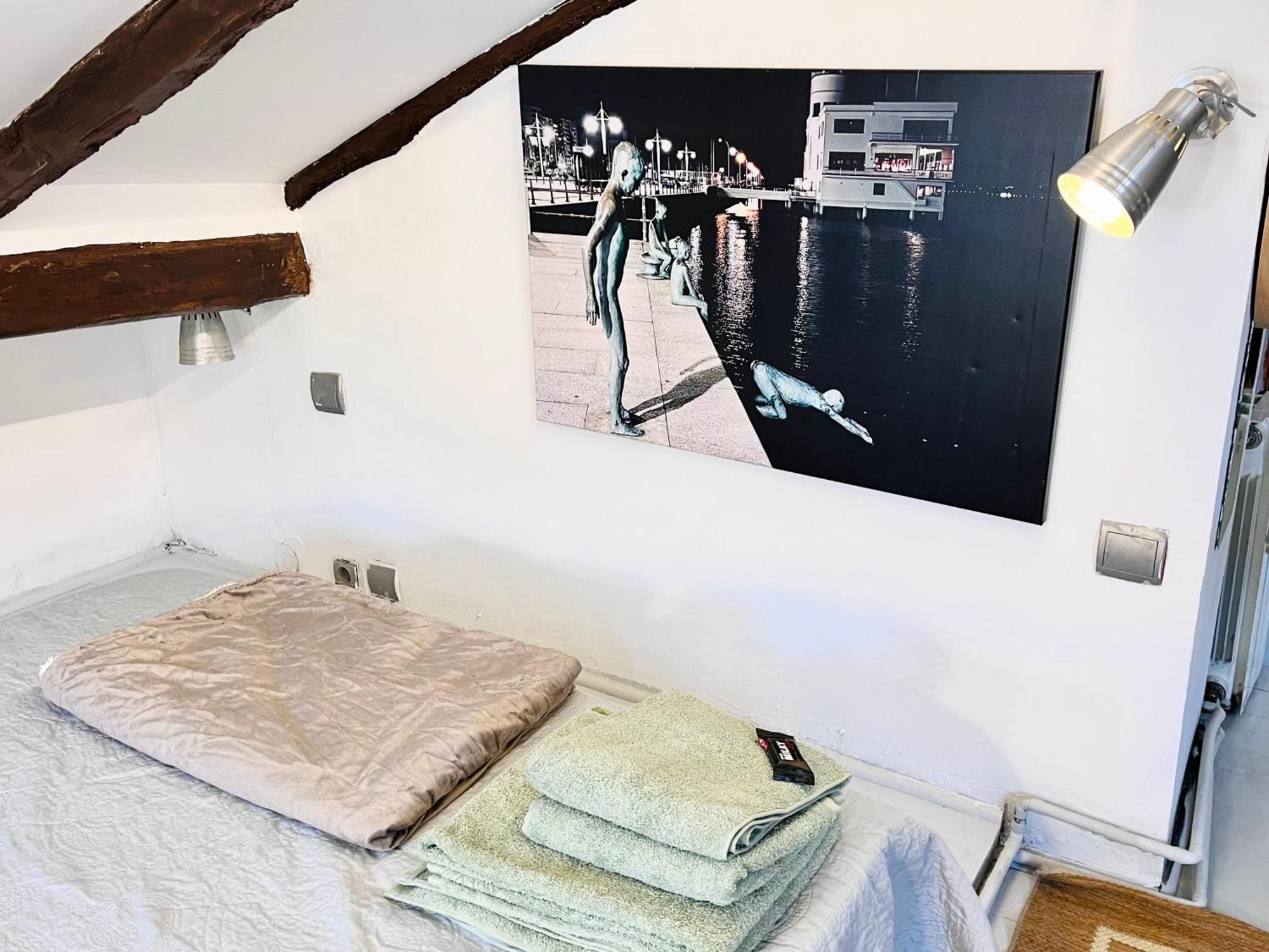 Loft Buhardilla En Perfecta Ubicacion Apartment *